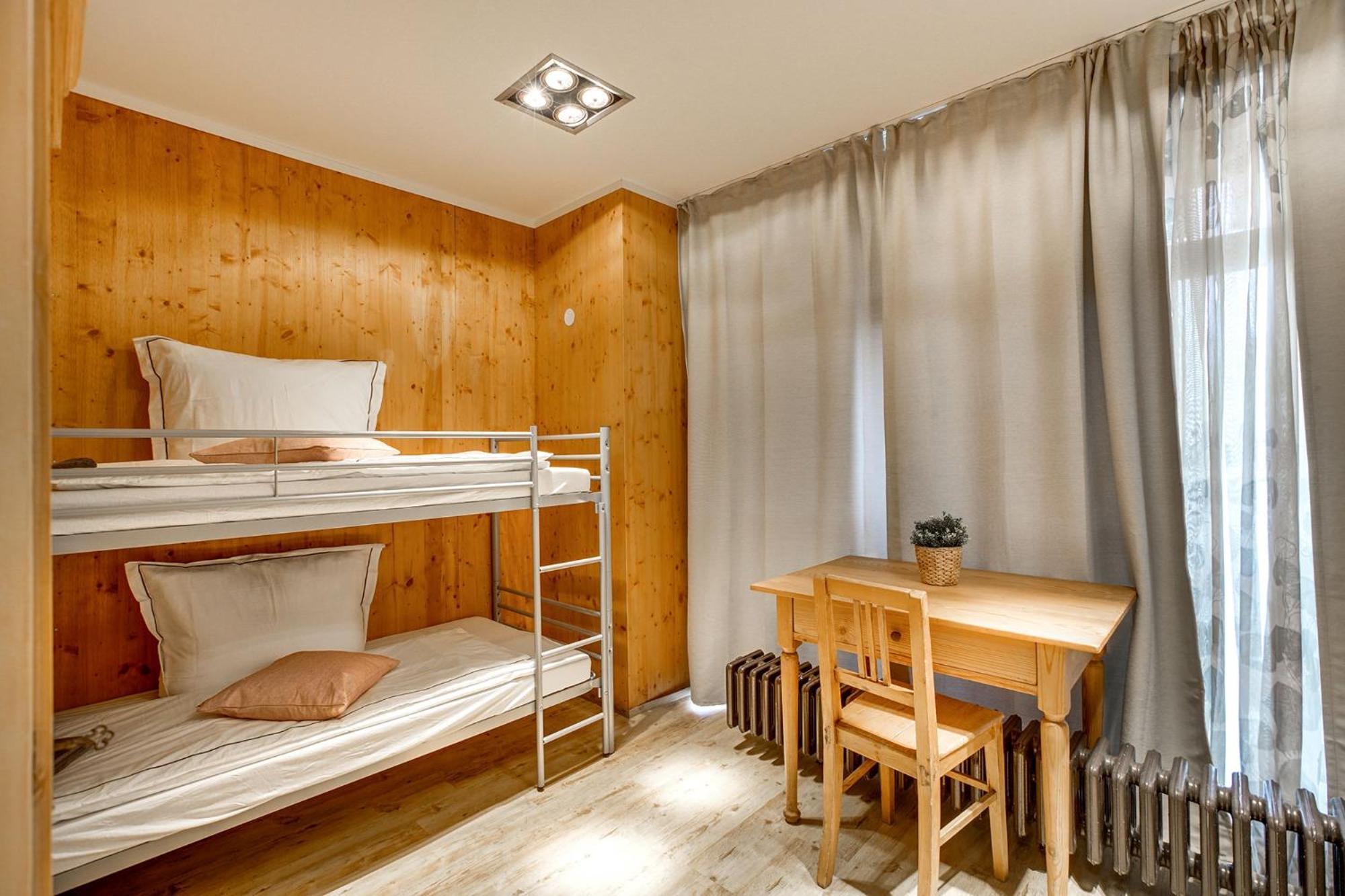 W&G Hotel Кельн Екстер'єр фото