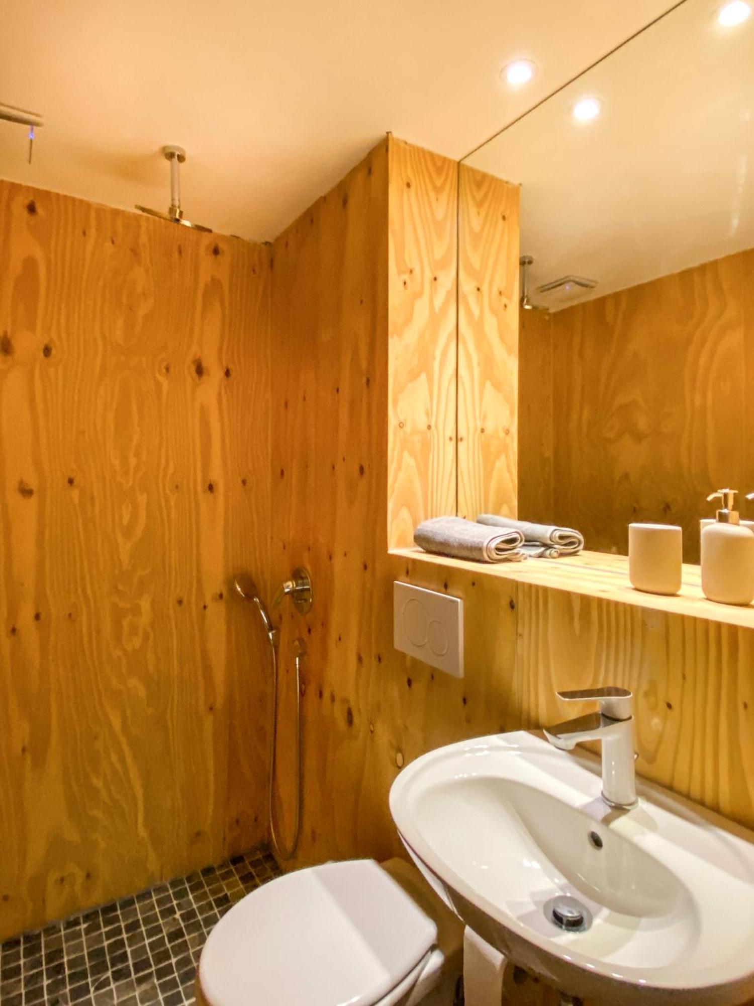 W&G Hotel Кельн Екстер'єр фото