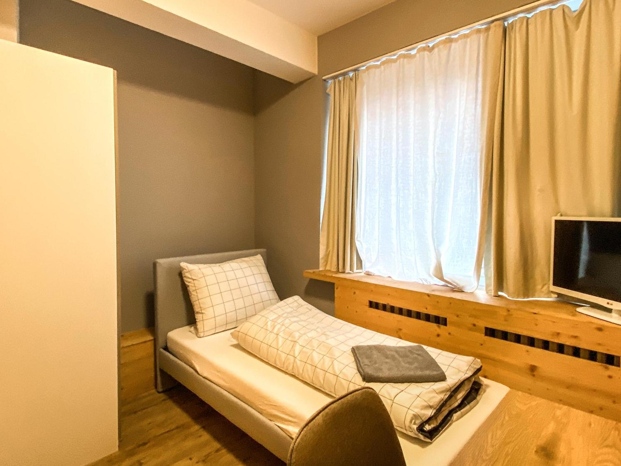 W&G Hotel Кельн Екстер'єр фото